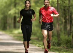 一天走一万步的步行健身是个大误区