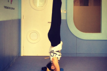 怎样倒立可以达到减肥的效果？