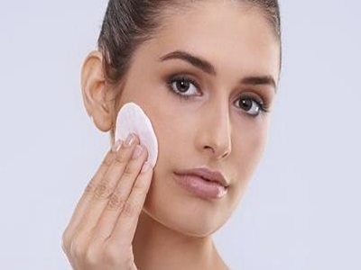 女人脸老的快的原因是什么