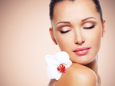 女人肌肤粗糙竟然可以这样护理？