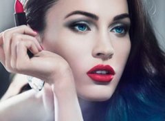 丰唇手术大概要多少钱