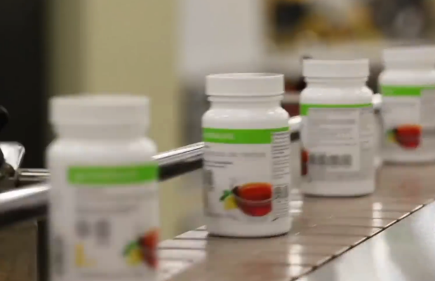 银发经济崛起：保健产业30年蜕变，开启8万亿市场新篇章？